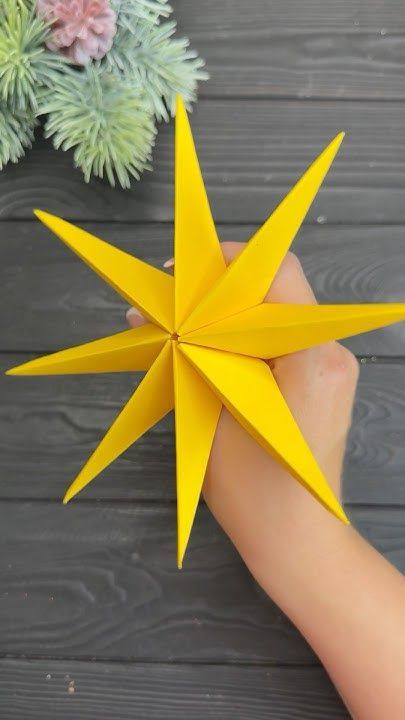 Easy Christmas Star, Paper Folding Star, Easy Origami Stars Step By Step, How To Make A Star For Christmas Tree, Christmas Stars Decoration, Christmas Decor Ideas With Paper, Easy Paper Christmas Decorations, Paper Star Crafts, Diy Paper Christmas Decorations Easy Craft Ideas