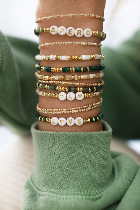 Bracelets en perles 
Bijoux tendances made in France Beaded Bracelet Stacks, Mexico Bracelets, Charm Bracelet Ideas, Gold Bracelet Simple, Handmade Jewelry Bracelets, Bead Charms Diy, Clay Bracelet, Diy Bracelet Designs, Diy Bracelets Patterns