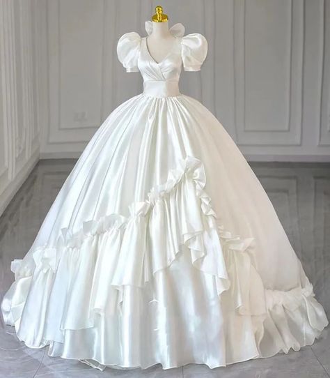 Vintage Puff Sleeves Wedding Dresses Satin Ruffles V Neck Bridal Ball Gowns | eBay Gross Wedding Dress, Old Princess Dresses Ball Gowns, Wedding Dresses 1800s Style, Cute Wedding Dresses With Sleeves, White Gothic Wedding Dress Victorian, Calleigh Core, Wedding Dresses Large Bust, Polynesian Wedding Dress, Puffy Dresses Ball Gowns