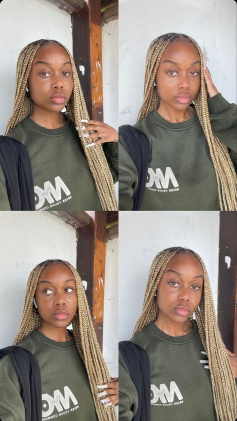 613 Large Knotless Braids, Honey Blonde Braids On Dark Skin, Blonde Braids On Black Women, Braids For Dark Skin Women, Braids For Black Women Blonde, 613 Braids Black Women, Blonde Braids Dark Skin, Blonde Braids On Dark Skin, Blonde Braids Black Women Dark Skin