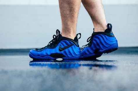 http://SneakersCartel.com Get Ready For The Nike Air Foamposite Pro Hyper Cobalt #sneakers #shoes #kicks #jordan #lebron #nba #nike #adidas #reebok #airjordan #sneakerhead #fashion #sneakerscartel http://www.sneakerscartel.com/get-ready-for-the-nike-air-foamposite-pro-hyper-cobalt/ Air Foamposite Pro, Sneakerhead Fashion, Nike Gear, Foam Posites, Basketball Sneakers, Nike Adidas, Sneakers Shoes, Hoka Running Shoes, Sneaker Head