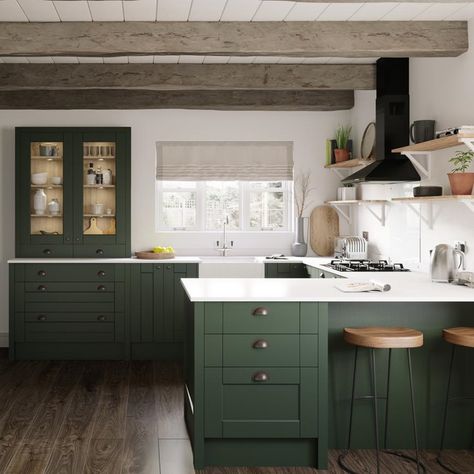 Ikea Bodbyn, Dark Green Kitchen, Sage Green Kitchen, Green Kitchen Cabinets, Green Cabinets, Shaker Kitchen, Kitchen Color, Kitchen Fittings, Green Kitchen