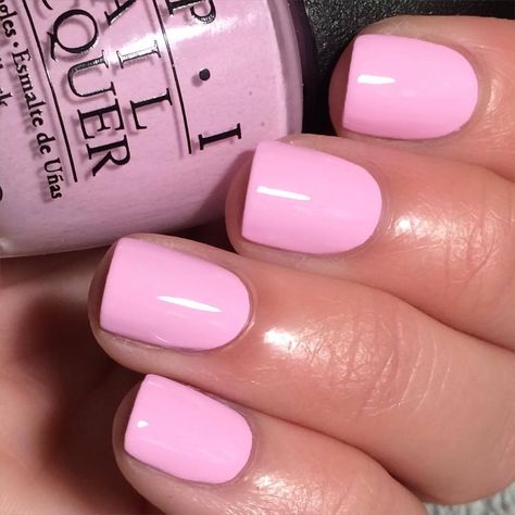 Pink Nail Gel Colors, Opi Pastel Pink, Popular Pink Nails, Pepto Pink Nails, Barbie Nails Opi, Bubblegum Pink Gel Nails, Spring Nails 2023 Gel Colors Pink, Opi Racing For Pinks, Opi Dip Powder Colors Pink