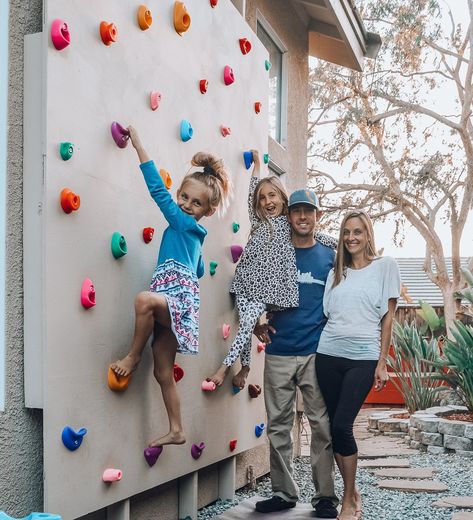 Diy Kids Climbing Wall Outdoor, Build Rock Climbing Wall, Diy Climbing Wall Outdoor, Outdoor Climbing Wall For Kids, Backyard Rock Climbing Wall, Rock Climbing Wall In House, Backyard Rock Wall, Rock Climbing Wall Outdoor, Outdoor Rock Climbing Wall