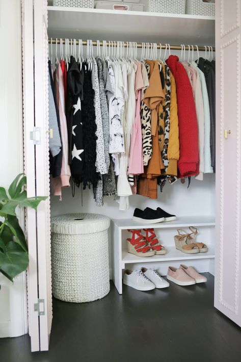 Easy built-in closet DIY #closetorganization #closet Diy Closet Hanging Storage, Diy Closet For Room With No Closet, Exposed Bedroom Closet, Diy Exposed Closet, Closet Inspo Aesthetic, Organized Closet, How To Orangize A Small Closet, Open Closet, Wardrobe Organisation