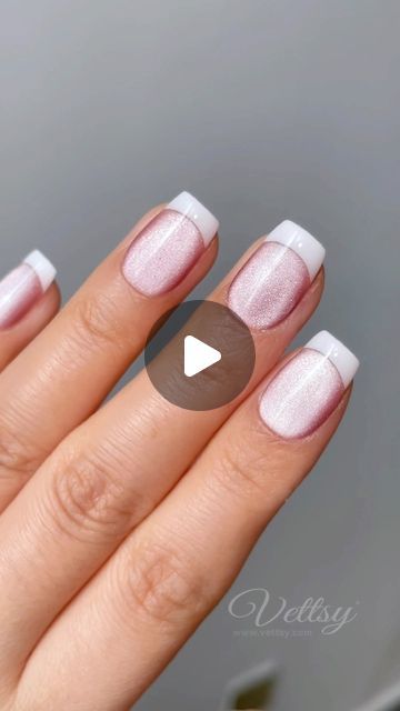 Cat Eye French Manicure, French Tip Cat Eye Nails, Cat Eye Tips Nails, Cat Eye Gel Nail Designs, Cat Eye Nails French Tip, French Cat Eye Nails, Cateyes Nails Design, Cat Eye French Tip Nails, Cat Eye French Tip