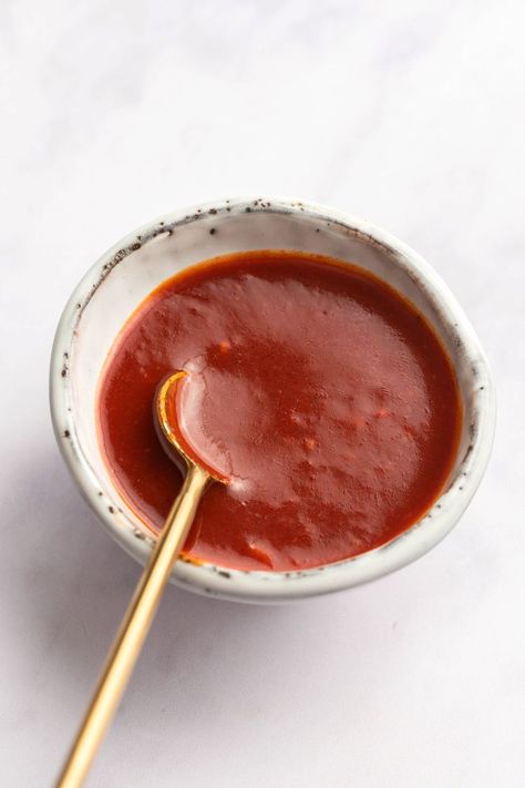 Try This Spicy and Sweet Korean Chogochujang Dipping Sauce Lacey Baier, Homemade Hoisin Sauce Recipe, Recipes With Hoisin Sauce, Lentil Loaf, Slow Cooker Chicken Thighs, Vegan Barbecue, Tamarind Sauce, Quick Easy Recipes, Sweet N Sour Chicken