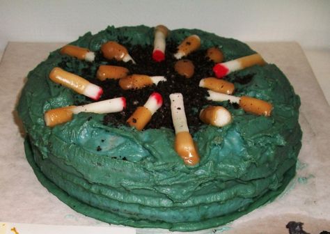 A dirty ashtray cake. Yummy. Dirty Cake, Break Fast Recipe, Bad Cakes, Green Gram, Ginger Chutney, Cake Fails, Cake Wrecks, Pan Cake, Break Fast