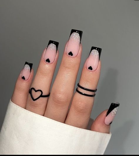 Cute Black French Tip Nails, French Tip Nails With Heart Design, Black Nails With Heart Design, Black And White Square Nails, Nail Art Hearts, Chalkboard Nails, Girls Nail Designs, Wow Nails, Heart Nail Art