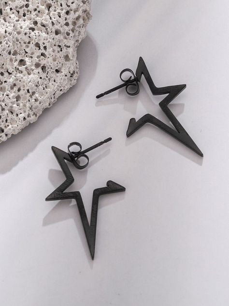 Aesthetic Black Earrings, Star Themed Jewelry, Star Themed Outfits, Black Piercings, Earrings Alternative, Accessories Grunge, Black And White Accessories, Star Piercing, Space Accessories