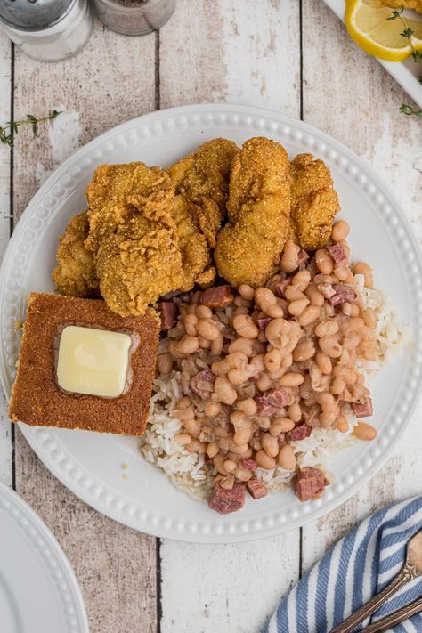 Instant Pot White Beans, White Beans And Rice, Instant Pot Beans Recipe, White Bean Recipes, Salt Pork, Fried Catfish, Beans And Rice, Great Northern Beans, Ham Recipes