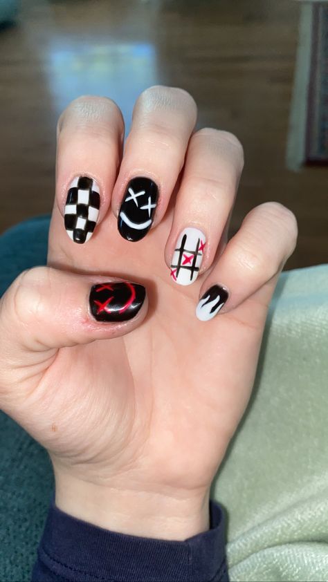 Louis Tomlinson Concert Nail Ideas, Faith In The Future Nails Ideas, Faith In The Future Nails, Louis Tomlinson Nails Ideas, Louis Tomlinson Inspired Nails, Louis Tomlinson Concert Outfit Ideas Faith In The Future, Louis Tomlinson Nails, Louis Nails, Louis Tomlinson Inspired Outfits