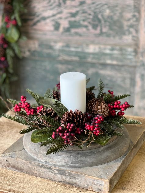 Single candle centerpiece