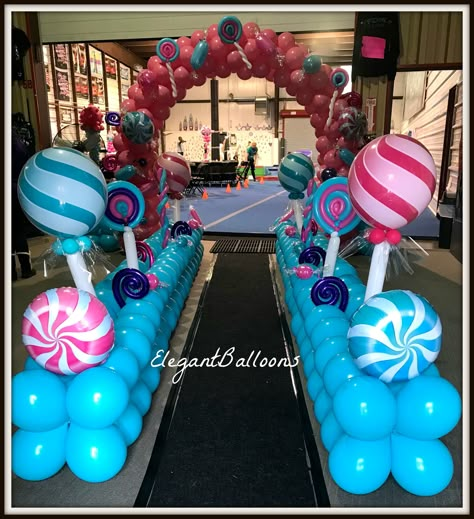 Candy Land Balloon Decorations, Candyland Balloon Decorations, Candy Theme Balloon Decor, Sweet 1st Birthday Theme, Candy Land Balloon Arch, Candy Balloon Arch, Vanellope Birthday Party, Candyland Balloons, Candyland Baby Shower Theme