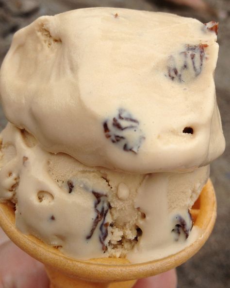 Rum n' raisin ice cream. I don't know why. Rum Raisin Ice Cream, Rum Raisin, Ice Cream Cone, Summer Day, I Don't Know, Raisin, Hot Summer, Favorite Things, Rum