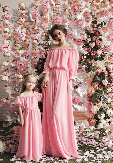 Pink delicate  matching mother and me dresses by dressionate Child Dress Girl, Mommy Baby Matching Outfits, Mother And Daughter Dresses, Vestidos Para Baby Shower, Mom And Baby Outfits, Mom Daughter Outfits, Mother Daughter Fashion, Child Dress, Mother Daughter Matching Outfits