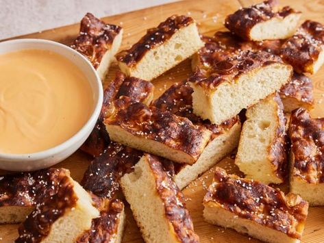 Pretzel Focaccia, Bake Pretzels, Focaccia Recipes, Pretzel Twist, Beer Cheese Recipe, Measuring Flour, Dry Measuring Cups, Baking Soda Water, Homemade Beer