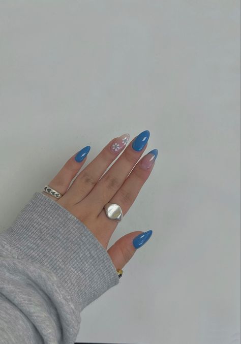 Blue nail art spring time nails with flowers and a french tip Blue With White Flower Nails, Blue And White Short Nails, Big Finger, Blue French Tips, Nail Type, Blue Nail Art, Blue Nail Polish, Acrylic Nails Coffin Short, Acrylic Nails Coffin