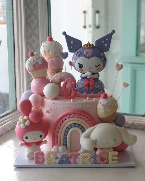 Lulu Kayla (@lulukaylacupcake) • Fotografije i videozapisi na Instagramu Kuromi And My Melody Birthday Cake, Sanrio Cake Kuromi, Melody Birthday Theme, Kuromi Cakes, Sanrio Birthday Cake, Kuromi Birthday Cake, 3d Cakes Ideas, Pastel Kuromi, Candy Theme Cake