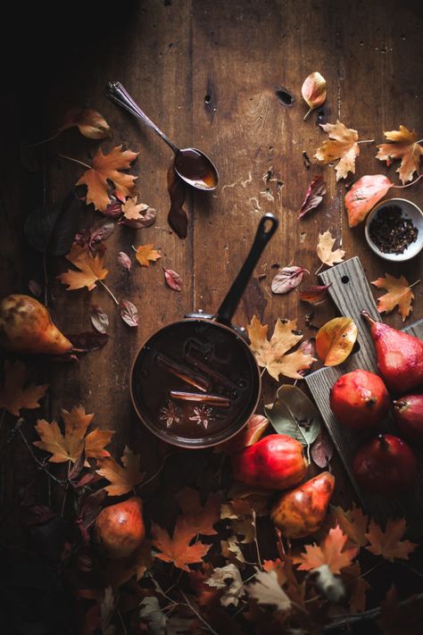 Fall Food Photography, Halloween Food Photography, Autumn Food Photography, Elegant Fall Desserts, Autumn Kitchen, Spiced Wine, Poached Pears, Fall Time, Creamy Sauce