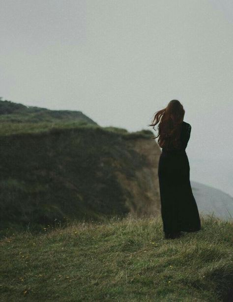 The Wind, A Woman, Hair