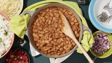 Copycat Chipotle Pinto Beans Recipe - Food.com Chipotle Pinto Beans, Chipotle Beans, Pinto Beans Recipe, Chipotle Copycat Recipes, Beans From Scratch, Chipotle Recipes, Copycat Chipotle, Pinto Bean Recipes, Copycat Starbucks Recipes