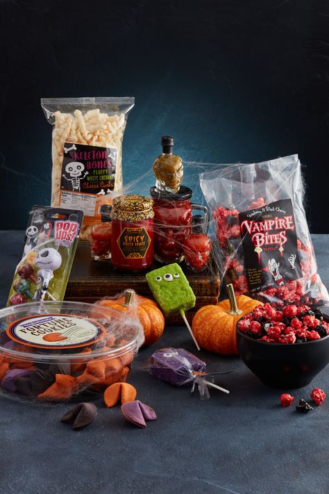 Prepare for the mini goblins and mischievous witches who show up at your door this Halloween with our Halloween candy. Stock up on candy corn, Jelly Belly's BeanBoozled, Haribo mini gold bears, mini Twix bars and more. #WorldMarket #Halloween #Candy Corn Jelly, Spooky Halloween Snacks, Cute Halloween Food, Twix Bars, Twix Bar, Halloween Baskets, 2023 Halloween, Food Hampers, Party Table Settings