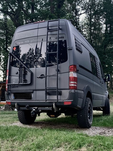 Wrapped Sprinter Van, Sprinter Van Wrap Ideas, Offroad Van, Mercedes Sprinter 4x4 Camper, Sprinter Motorhome, Mercedes Sprinter 4x4, Rv Exterior, Mercedes Camper, Best Campervan