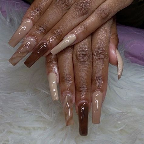 Tan Nails Acrylic, Tan Nails Design, Caramel Nails, Mocha Nails, Tan Nails, Mocha Frappe, Brown Acrylic Nails, Quotes Celebrities, Aesthetic Nails