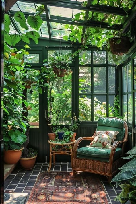 Orangery Interior, Corner Gardens, Dream Home Library, Corner Garden Ideas, Indoor Garden Rooms, Courtyard Ideas, House Flippers, Coffee Room, Small Cottages