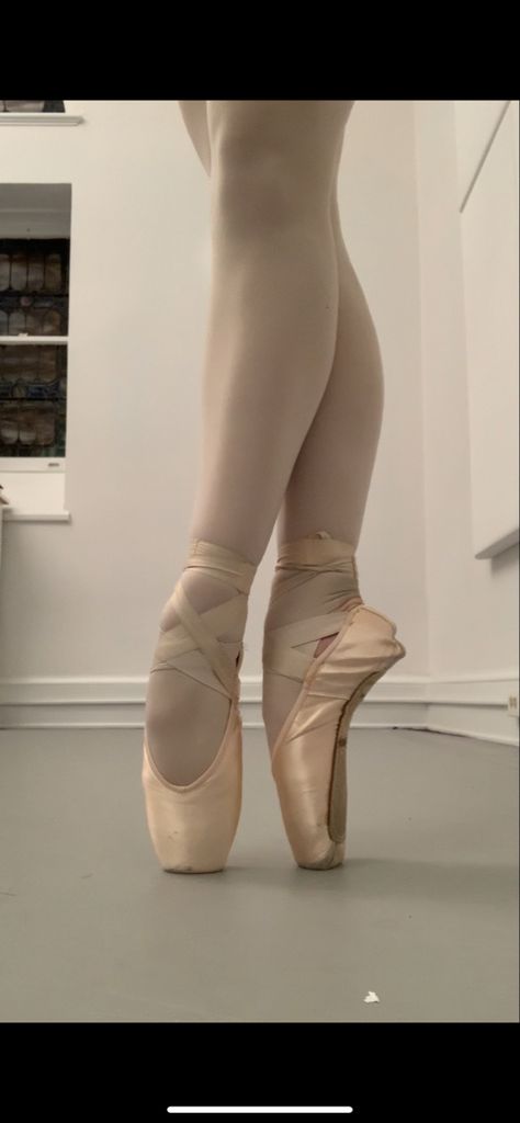 Nikolay Pointe Shoes, Ballet Pointe Shoes Aesthetic, Point Shoes Aesthetic, Pointe Shoes Aesthetic, Pointe Shoes Photography, New Pointe Shoes, Point Ballet, Beginner Ballet, Ballet Inspired Fashion