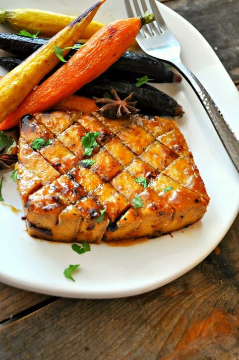 Vegan Brown Sugar Glazed Tofu - Rabbit and Wolves Glazed Tofu, Rabbit And Wolves, Glazed Vegetables, Recipe Inspirations, Vegan Christmas Dinner, Tofu Steak, Tofu Recipes Vegan, Vegan Beef, Vegan Easter