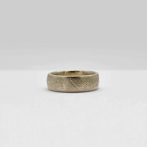 Fingerprint Ring, Alternative Wedding Bands, Gold N, Gold Gift, Mens Silver Rings, Ring Sizer, Alternative Wedding, Ring Band, Loved Ones