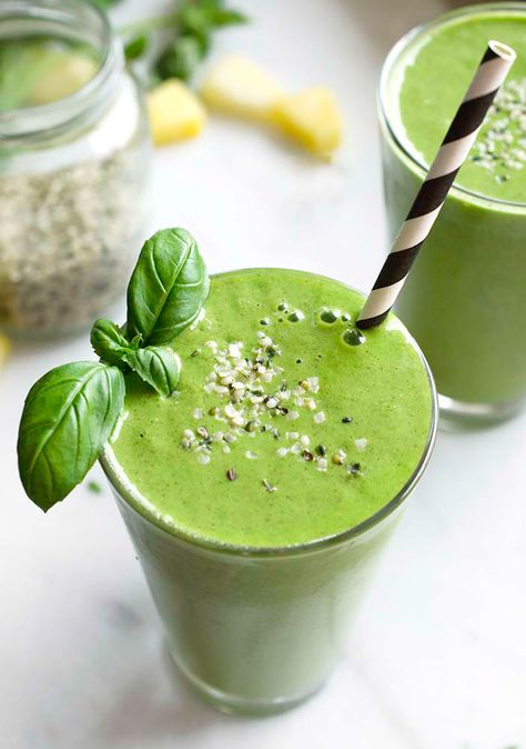 Gluten Free Buckwheat Bread, Pineapple Basil, Basil Smoothie, Store Fresh Herbs, Tropical Green Smoothie, Best Green Smoothie, Kiwi Smoothie, Healthy Superfoods, Simply Quinoa