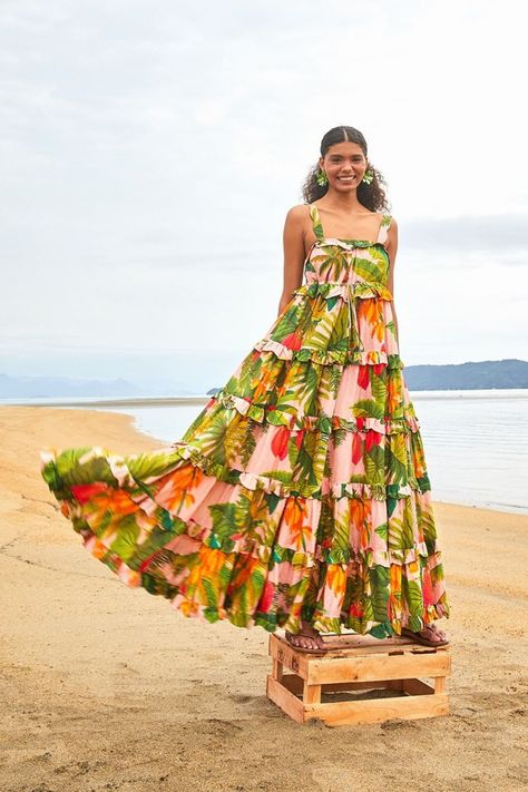 Farm Rio Dress, Ruffle Floral Maxi Dress, Tropical Print Dress, Looks Country, Tropical Floral Print, Embroidered Maxi Dress, Flowy Maxi Dress, Tiered Maxi Dress, Ruffled Maxi Dress