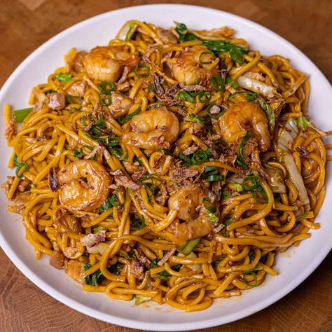 Shrimp Rice Noodle Stir Fry, Shrimp Noodle Stir Fry, Chinese Stir Fry Noodles, Stir Fry Shrimp, Shrimp Rice Noodles, Fry Shrimp, Noodles Stir Fry, Shrimp Noodles, Noodle Stir Fry