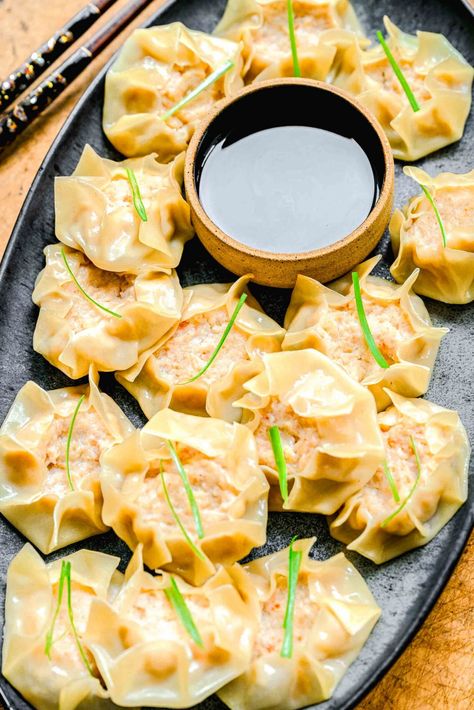 Shrimp Shumai Recipe, Shrimp Shumai, Filter Recipes, Steamed Shrimp, Ginger Water, Yummy Dishes, Water Chestnuts, Asian Inspired Recipes, Asian Fusion