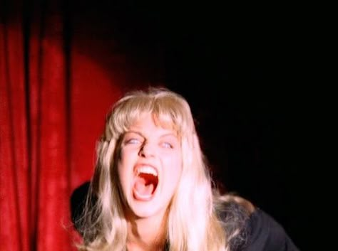 Laura Palmer Black Lodge Laura Palmer Scream, Laura Palmer Black Lodge, Laura Palmer Pfp, The Black Lodge, Twin Peaks Fire, Feminine Rage, Fire Walk With Me, Black Lodge, Laura Palmer