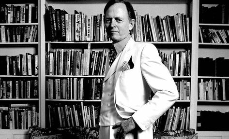 Tom Wolfe's Favorite Books | Radical Reads Sister Carrie, Brief History Of Humankind, English Comedy, Evelyn Waugh, Books Recommended, Tom Wolfe, Philip Roth, Herman Melville, Grapes Of Wrath