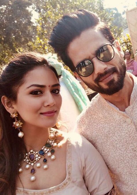 On Shahid Kapoor And Mira Rajput's Wedding Anniversary, 10 Best Pics Of The Couple Shahid Kapoor Wedding, Shahid Kapoor And Mira Rajput, Growing Hair Men, Mira Kapoor, Mira Rajput, Suits Wedding, Indian Wedding Hairstyles, Bollywood Couples, Shahid Kapoor