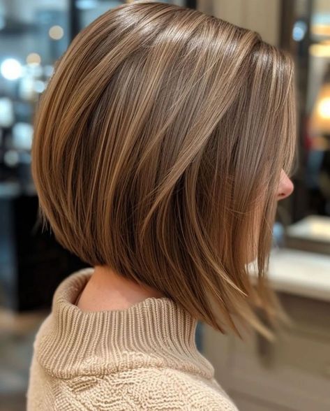 Short Hair Designs, Shot Hair Styles, Haircuts For Medium Hair, Penteado Cabelo Curto, Short Hair Styles Easy, Hair Color Balayage, Short Blonde Hair, Medium Hair Cuts, Hair Transformation