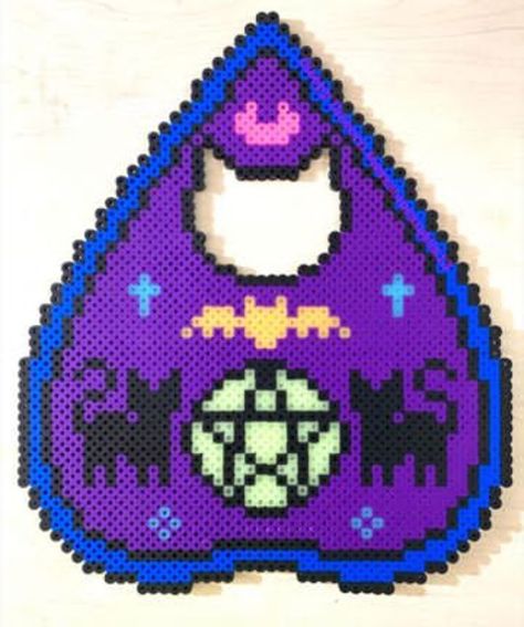 Perler Bead Ouija Board, Perler Bead Planchette, Planchette Perler Beads, Pentagram Perler Beads, Crystal Perler Bead Patterns, Witch Perler Beads, Witchy Perler Beads, Creepy Perler Bead Patterns, Gothic Perler Bead Patterns