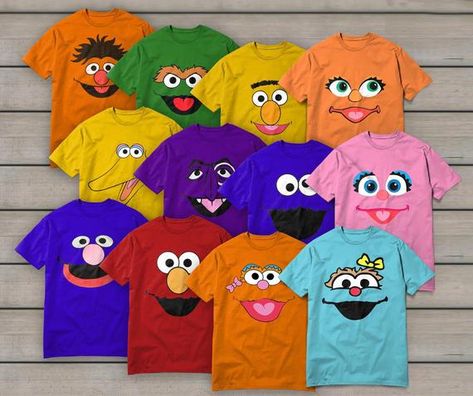 Cookie Monster Onesie, Sesame Street Birthday Party Ideas Boy, Sesame Street Birthday Cakes, Elmo Cookies, Teacher Halloween Costumes, Elmo And Cookie Monster, Cookie Monster Birthday, Elmo Birthday Party, Family T Shirts