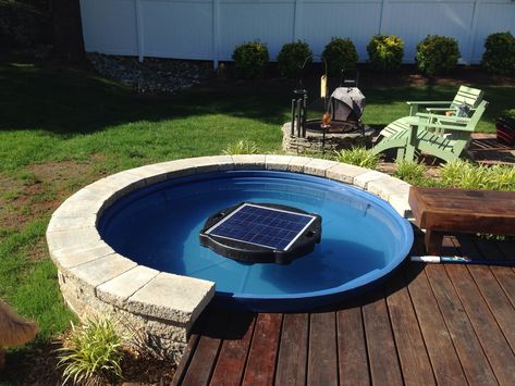 My small "poly stock tank" mini inground pool with "natural current" solar filter Stock Tank Pool Surround, Poly Stock Tank, Galvanized Stock Tank, Stock Tank Swimming Pool, Tank Swimming Pool, Ideas De Piscina, Stock Pools, Tank Pools, Diy Stock Tank