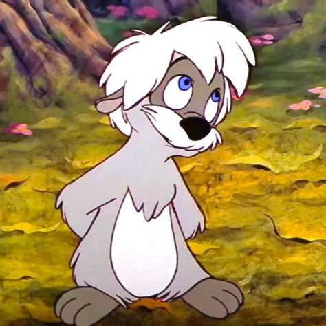 28 Fantastically Adorable Disney Creatures That We Wish Were Real Films Disney, Disney Sleeve, Black Cauldron, Disney Cartoon Characters, The Black Cauldron, Disney Animals, Movie Clips, Old Disney, Disney Studios