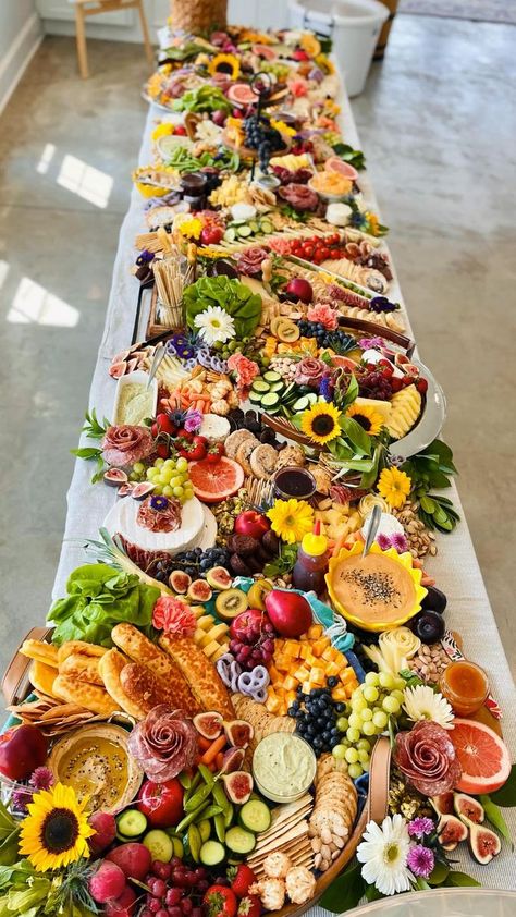 Green Goddess Dip, Grazing Board, Food Buffet, Party Food Buffet, Football Tailgate, Charcuterie Inspiration, Grazing Table, Charcuterie Platter, Party Food Platters