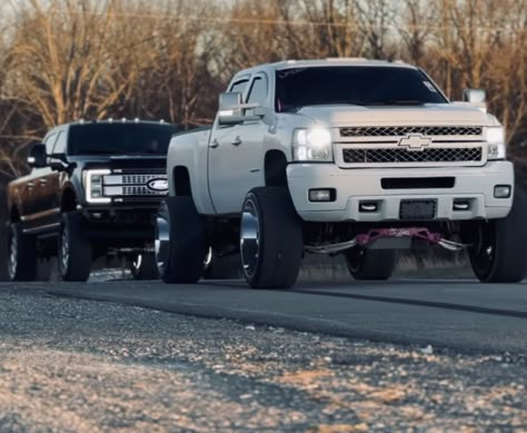 Blacked Out Trucks Chevy, Lifted Duramax Diesel, Big Chevy Trucks, Black Jacked Up Trucks, Ford F250 Diesel, Blacked Out Lifted Chevy Silverado, Country Trucks, Cute Country Couples, Trucks Lifted Diesel