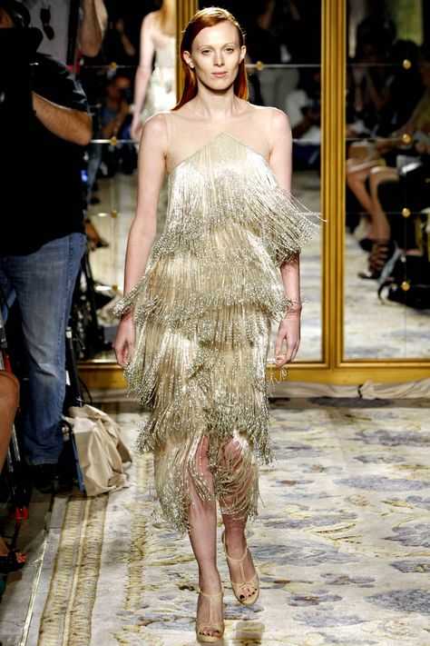 Gatsby Glamour | British Vogue Marchesa Bridal, Georgina Chapman, Marchesa Spring, Ellie Saab, Karen Elson, Chic Gowns, Flapper Girl, Naeem Khan, Fashion Articles