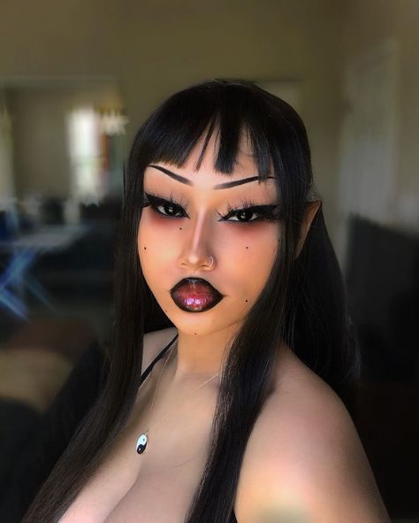 Black Women Goth Makeup, Cute Lil Face Tattoos, Spring Summer 2023 Nail Trends, Goth Bratz Makeup, Alt Birthday Makeup, Dark Alt Makeup, Cross Makeup Look, Vampire Makeup Black Women, Emo Makeup Black Women