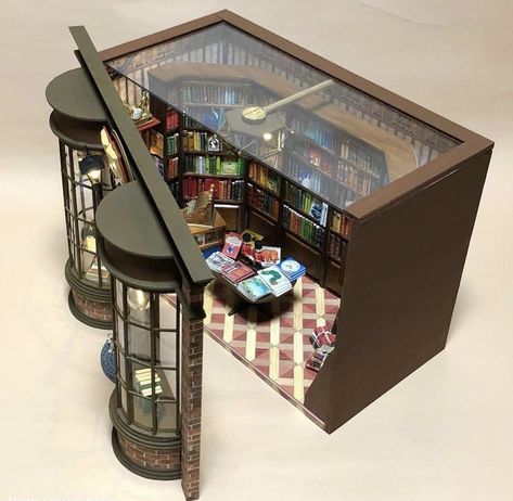 Miniature Landscape Model, Doll House Library, Miniature Bookstore, Miniature Library, Harry Potter Miniatures, Bookshelf Art, Mini Library, Doll House Plans, Thanks To You